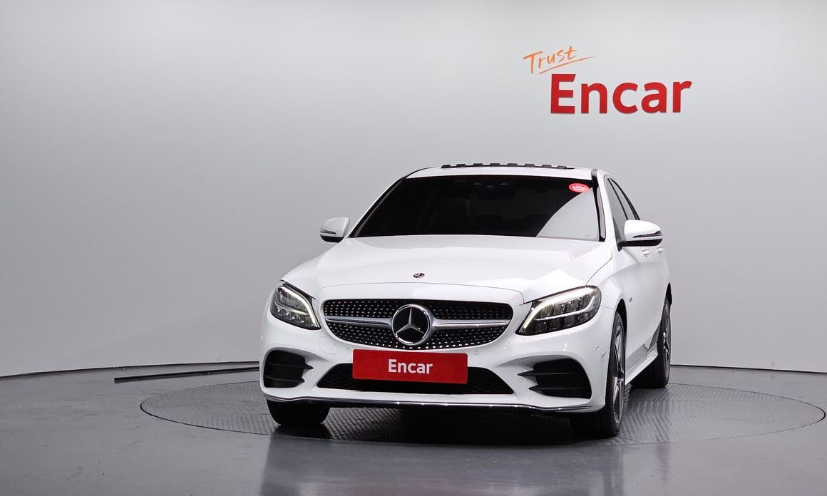 Mercedes-Benz C-Class 2020