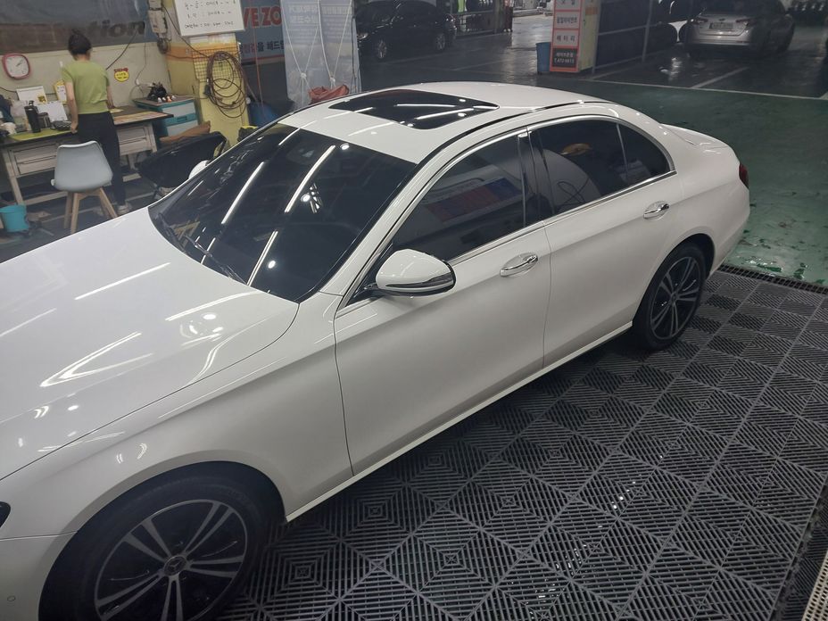 Mercedes-Benz E-Class 2020