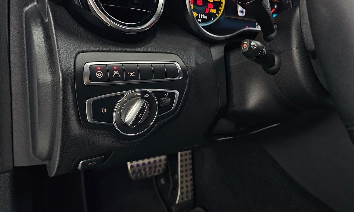 Mercedes-Benz C-Class 2020