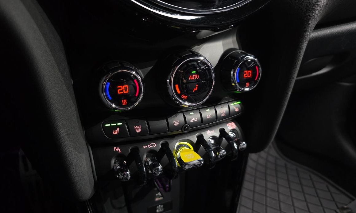 Mini Cooper 2024