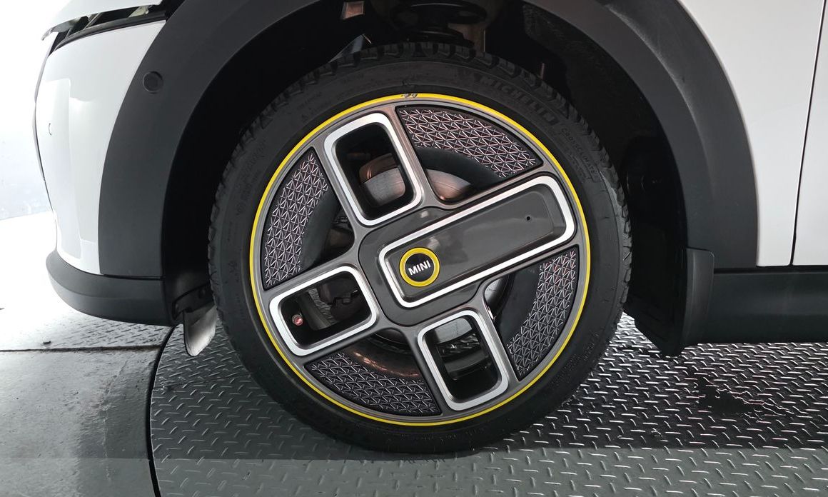 Mini Cooper 2024