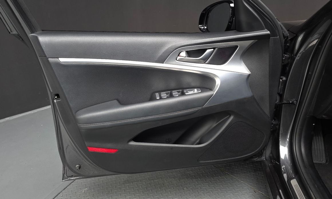 Genesis G70 2021