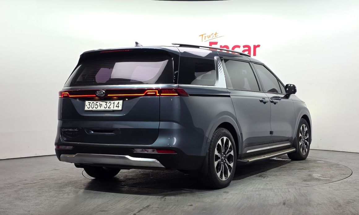 Kia Canival 2021