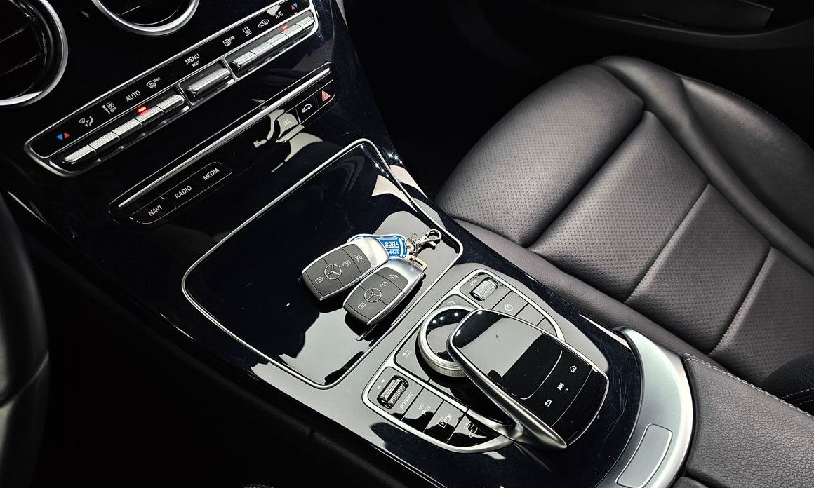 Mercedes-Benz C-Class 2020