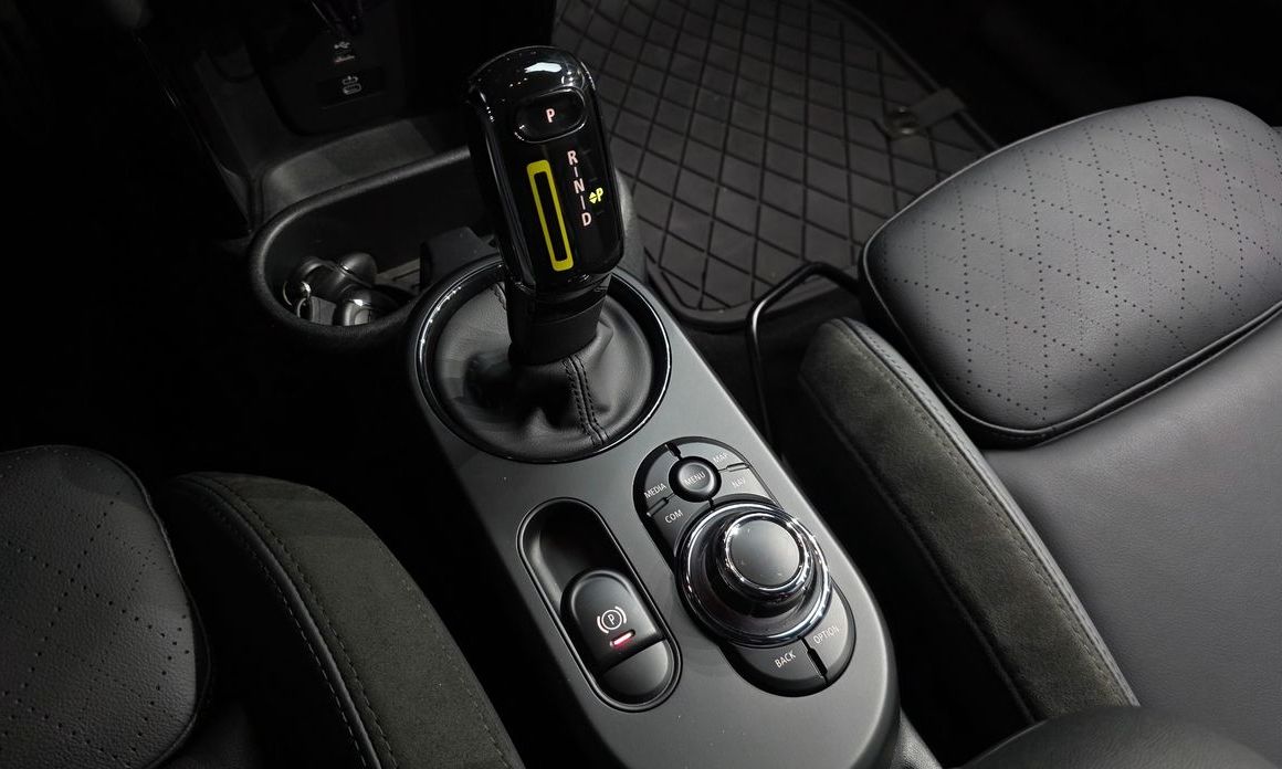 Mini Cooper 2024