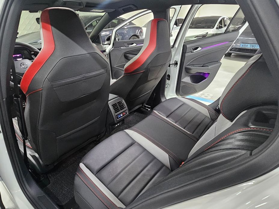 Volkswagen Golf 2024