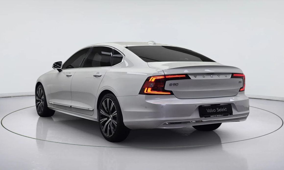 Volvo S90 2021