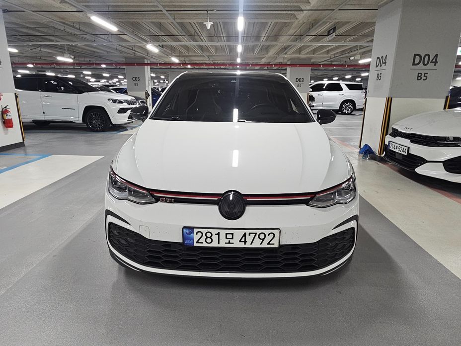 Volkswagen Golf 2024
