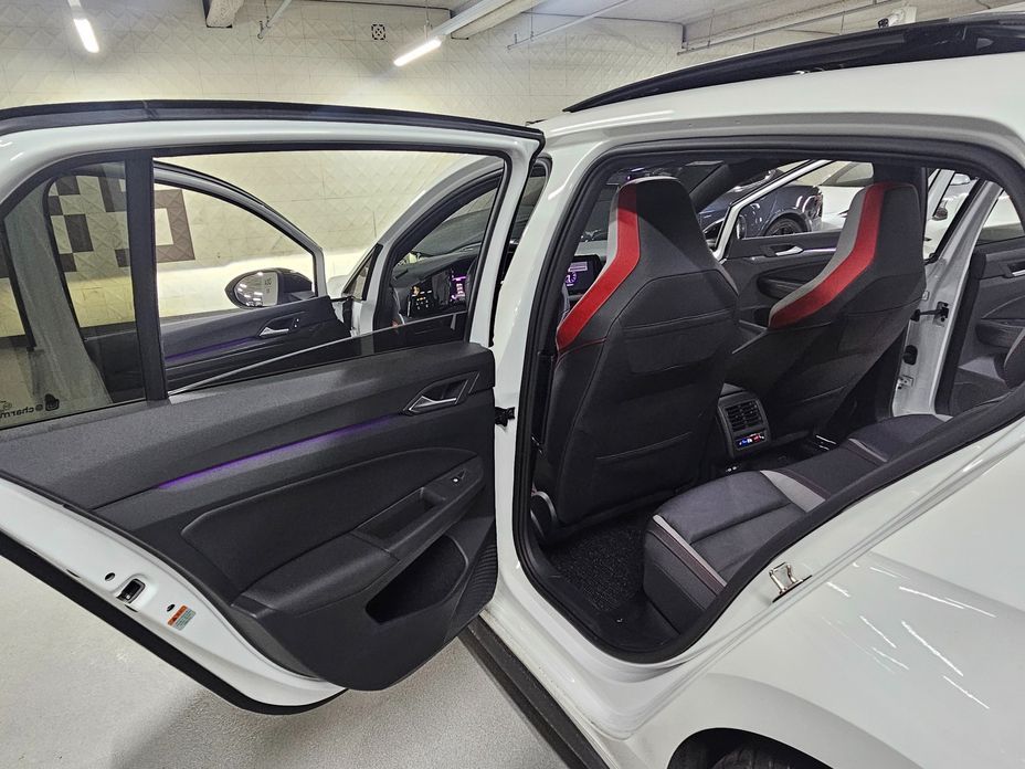 Volkswagen Golf 2024