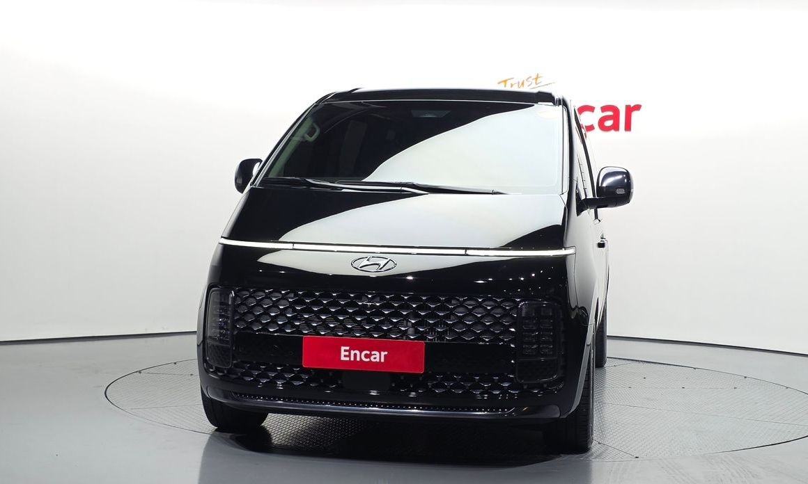 Hyundai Staria 2024