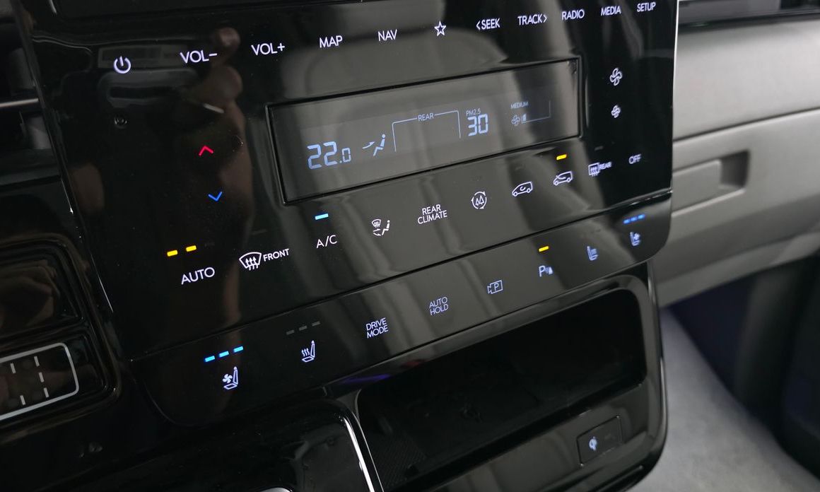 Hyundai Staria 2024