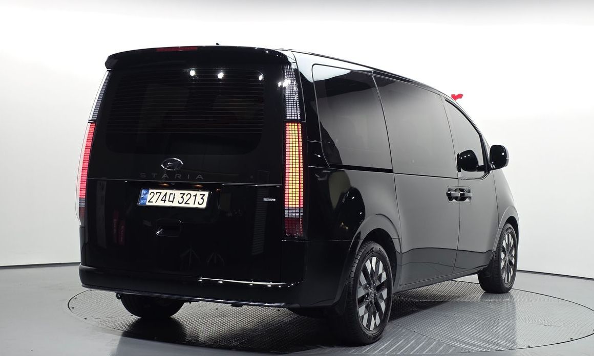 Hyundai Staria 2024