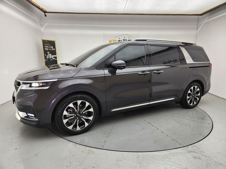 Kia Canival 2021