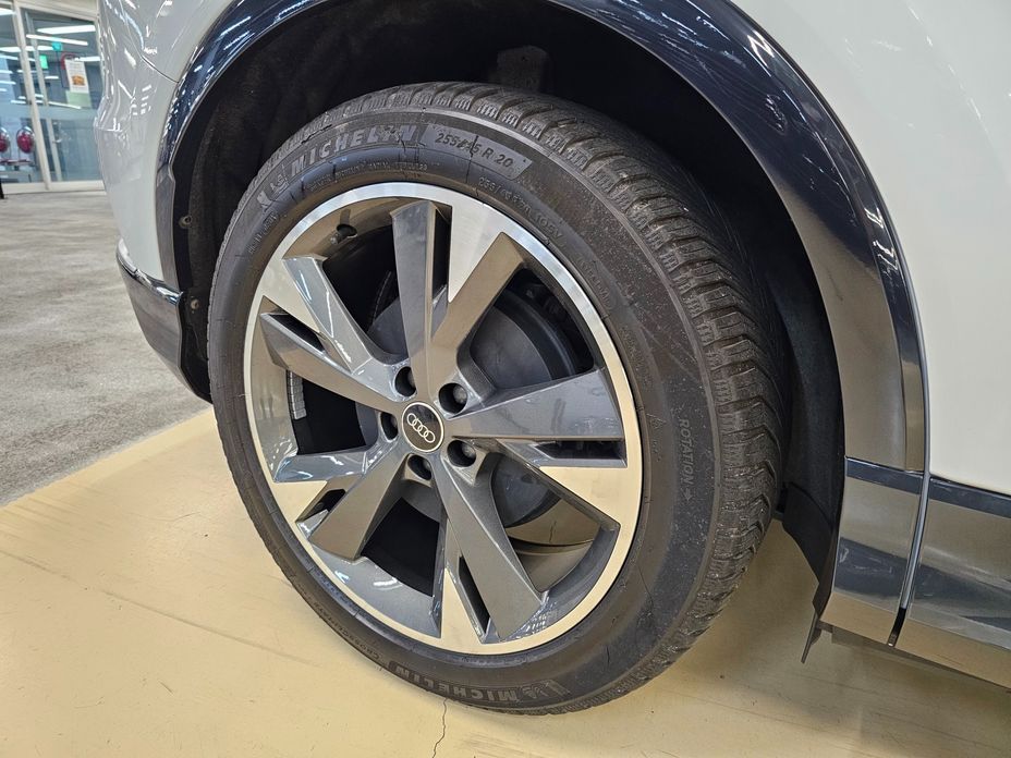 Audi Q4 e-tron 2022