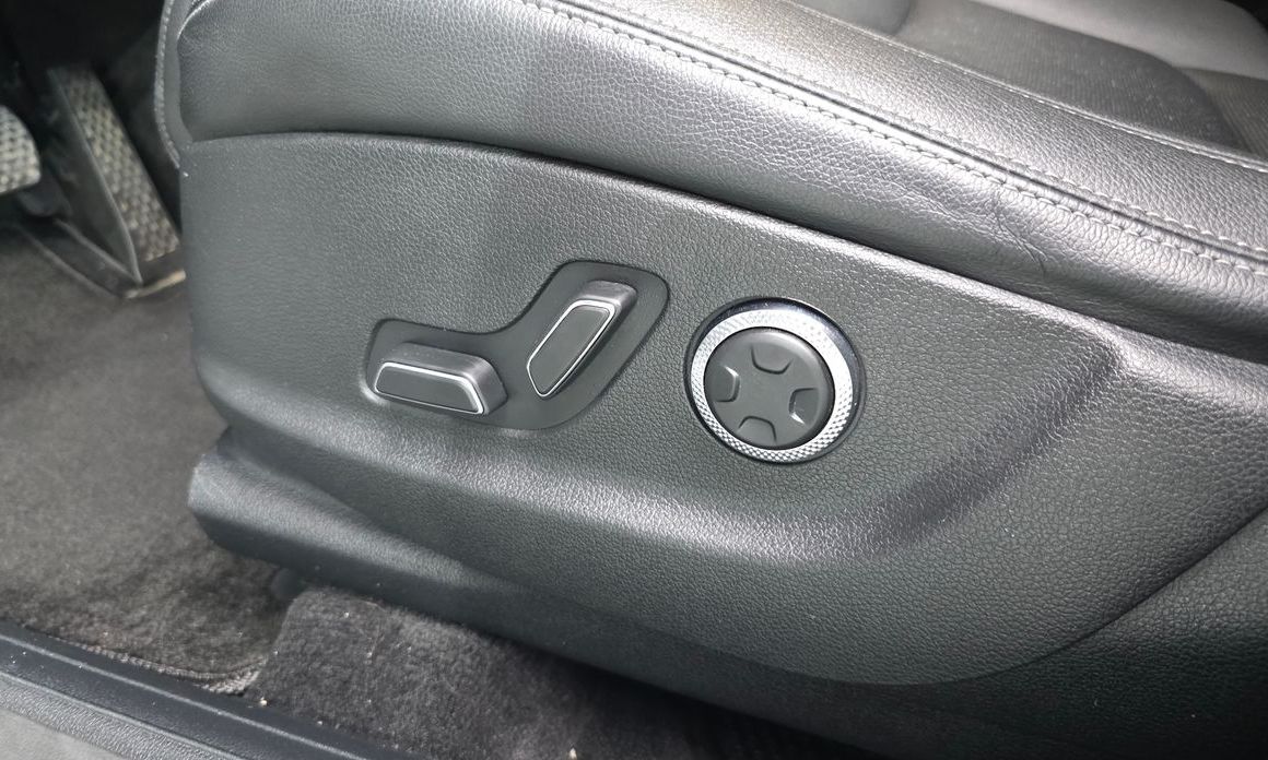 Genesis GV70 2023