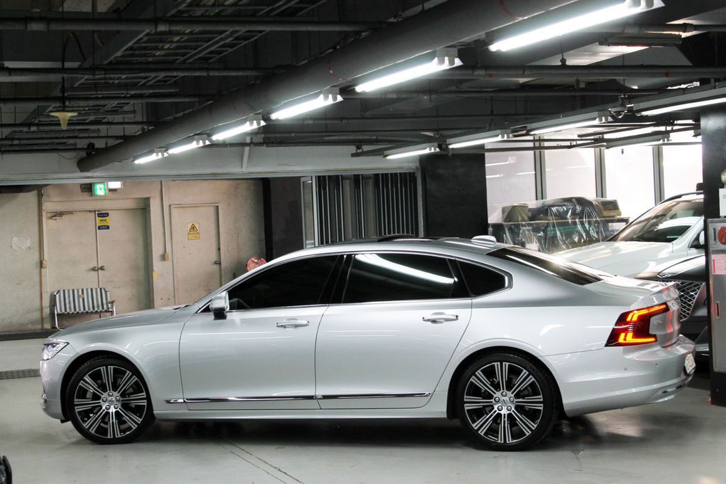 Volvo S90 2022