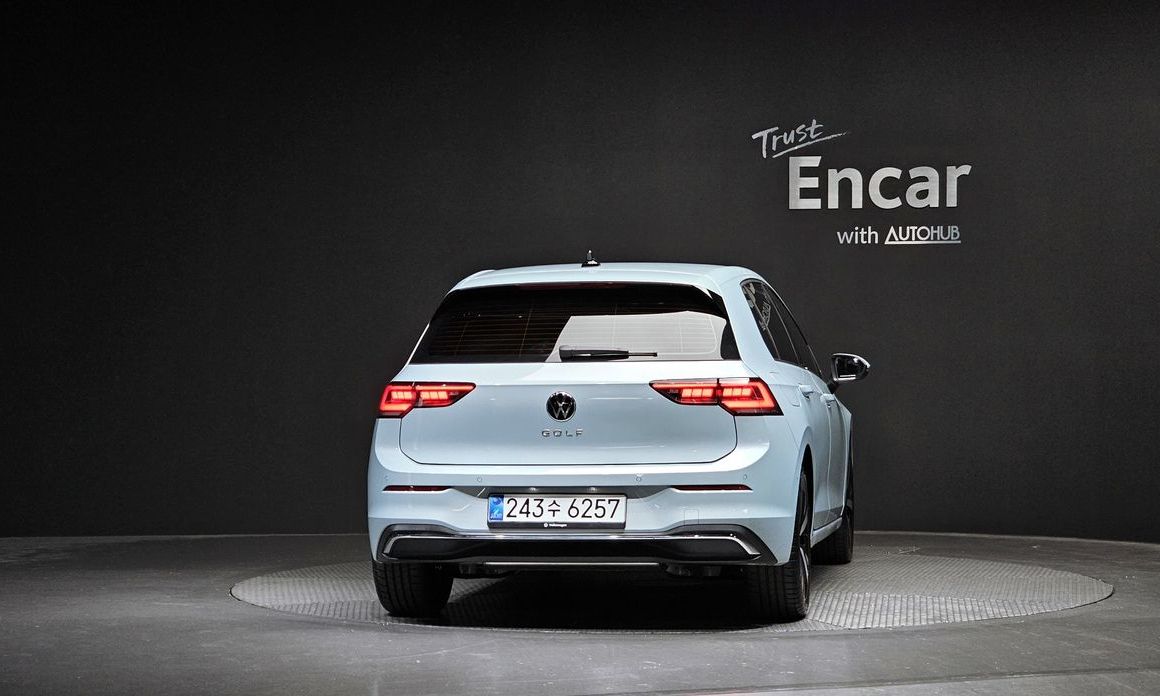 Volkswagen Golf 2025