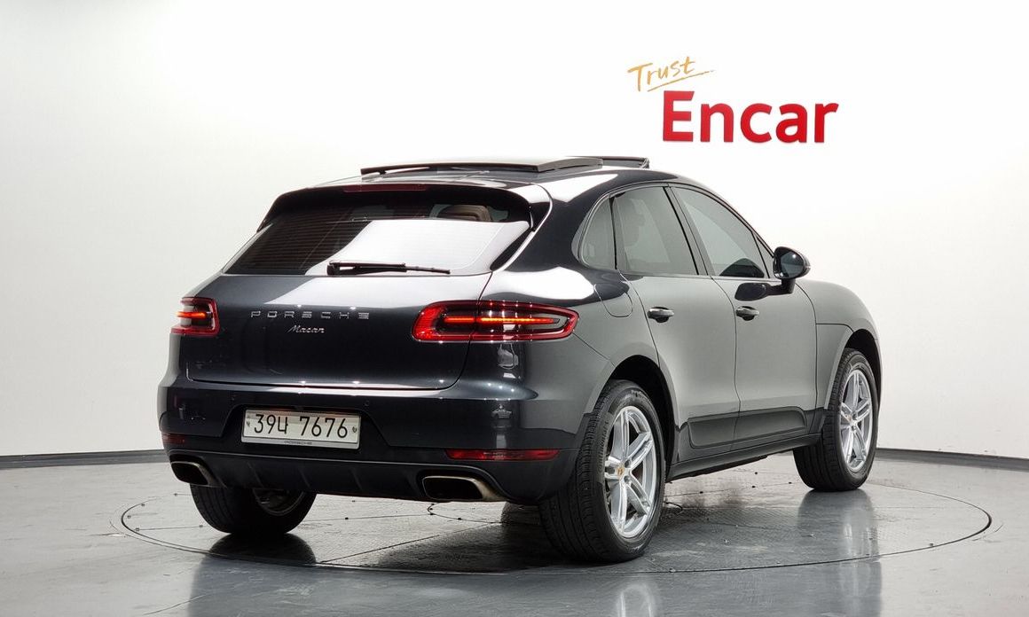Porsche Macan 2017