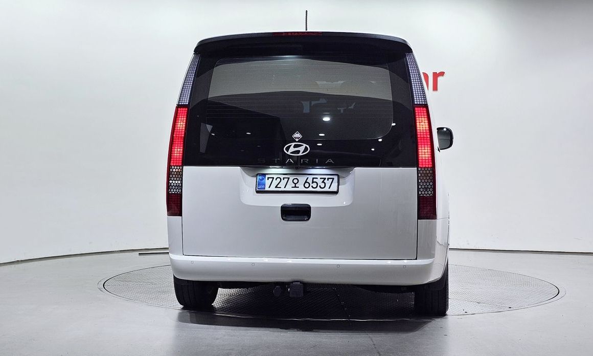 Hyundai Staria 2025