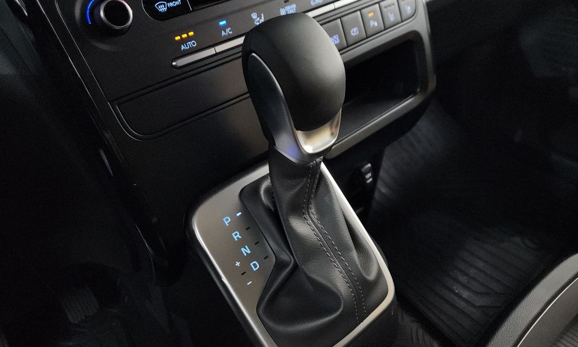 Hyundai Staria 2026