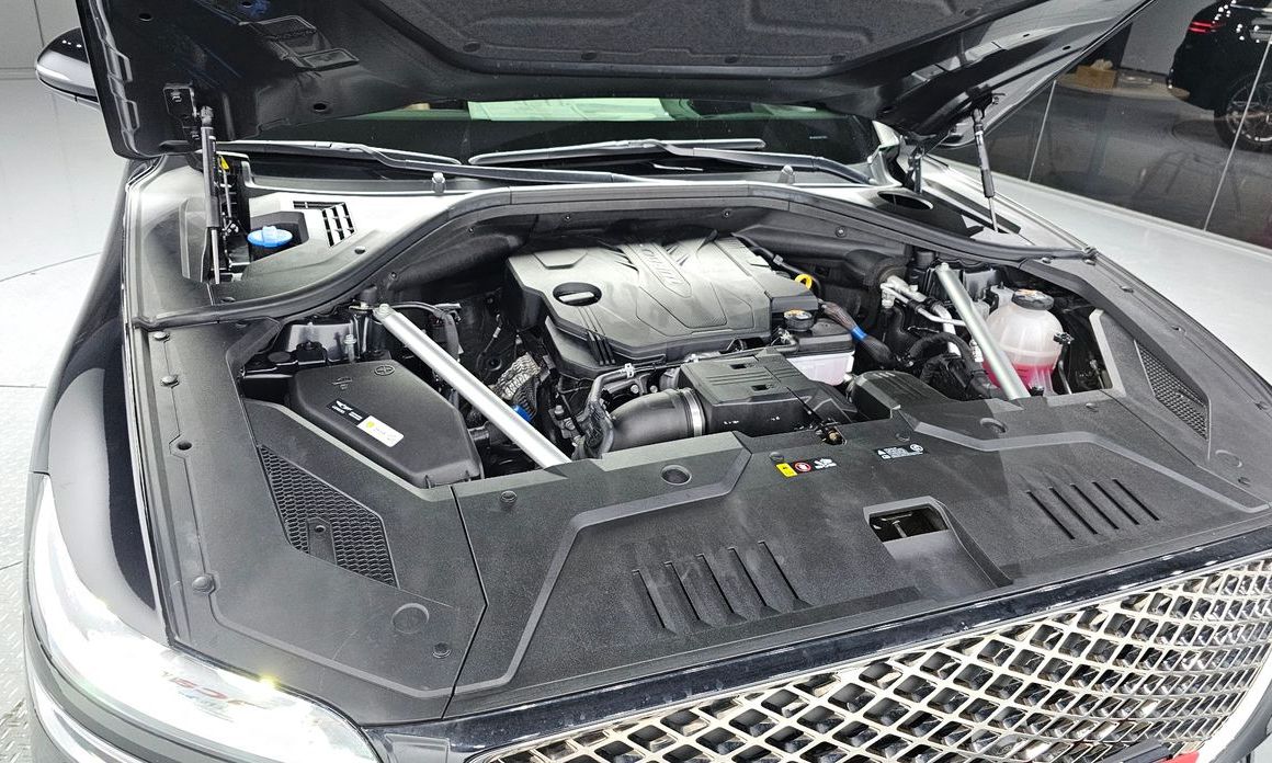 Genesis GV70 2024
