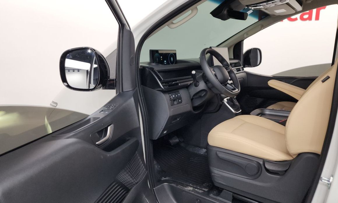 Hyundai Staria 2026
