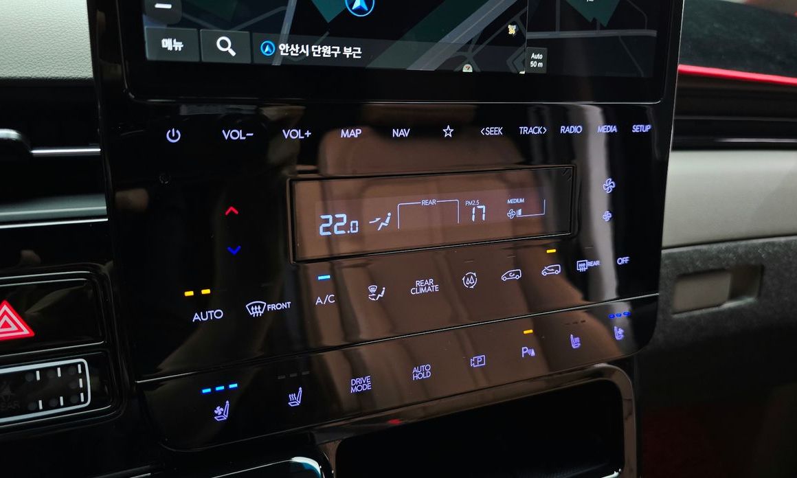 Hyundai Staria 2024