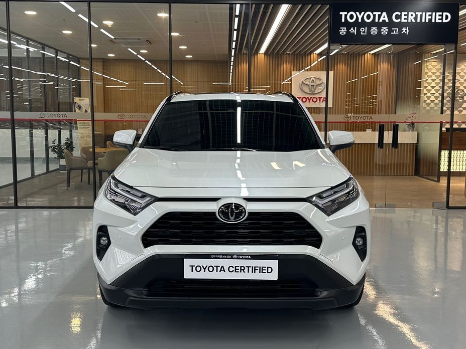 Toyota RAV4 2025