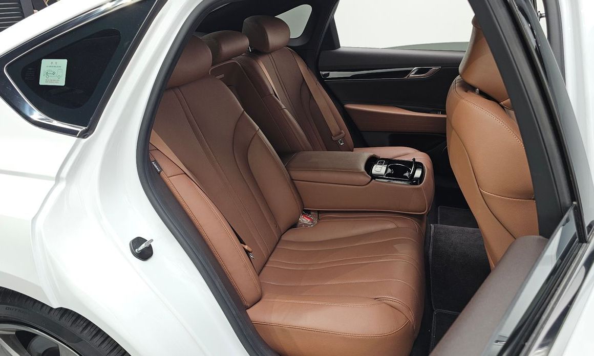 Genesis G80 2022