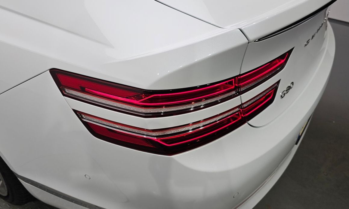Genesis G80 2022