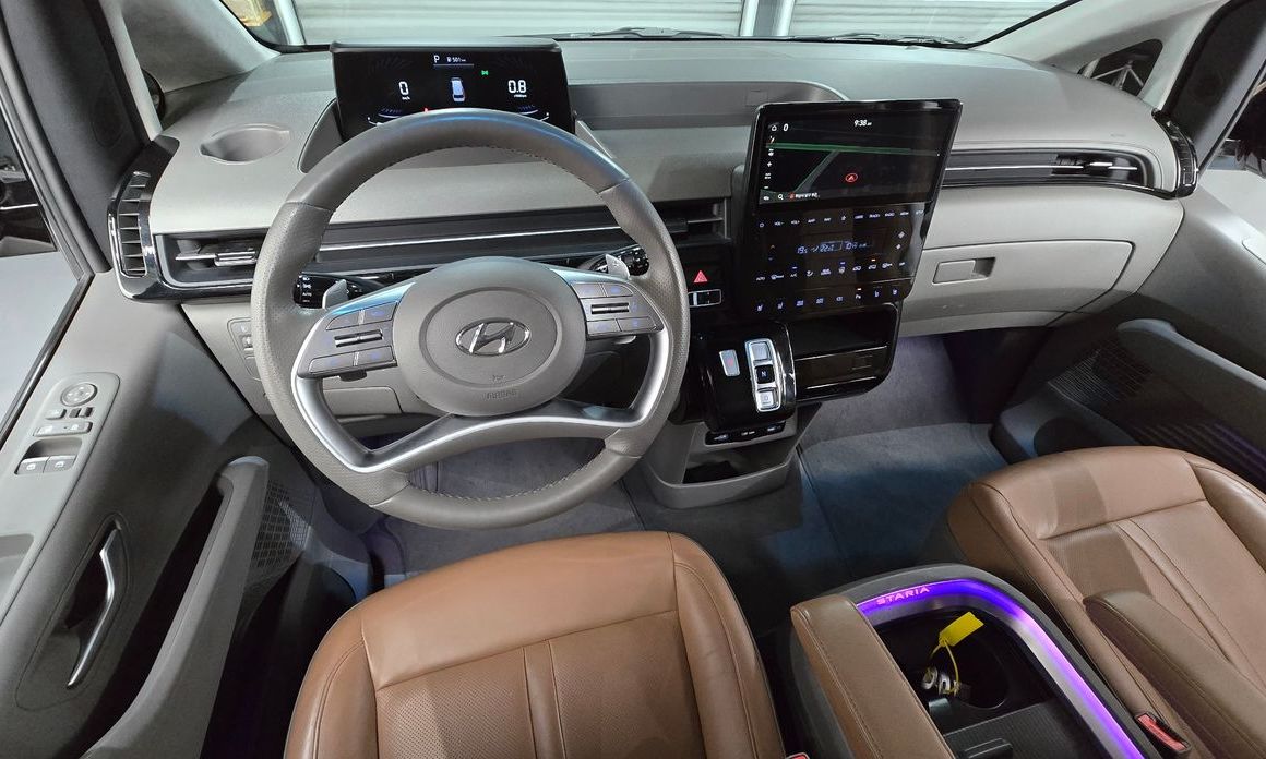 Hyundai Staria 2024