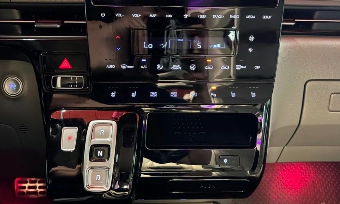 Hyundai Staria 2022