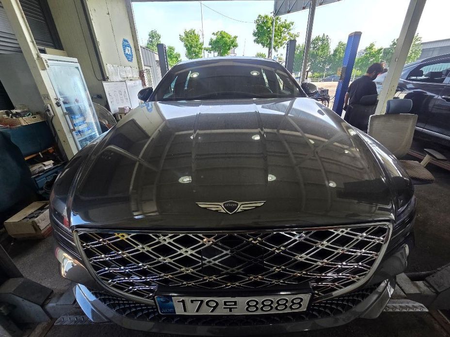 Genesis G80 2025