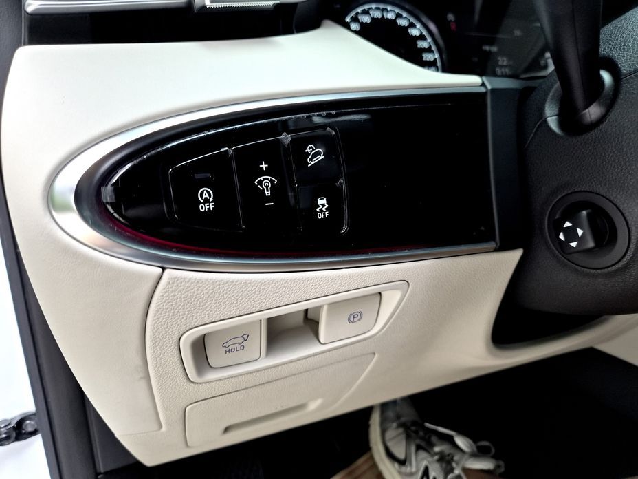 Genesis GV70 2024