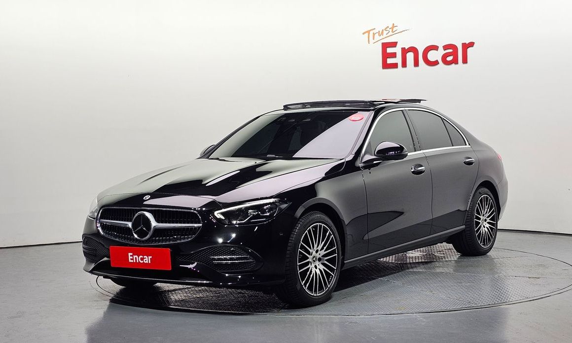 Mercedes-Benz C-Class 2025