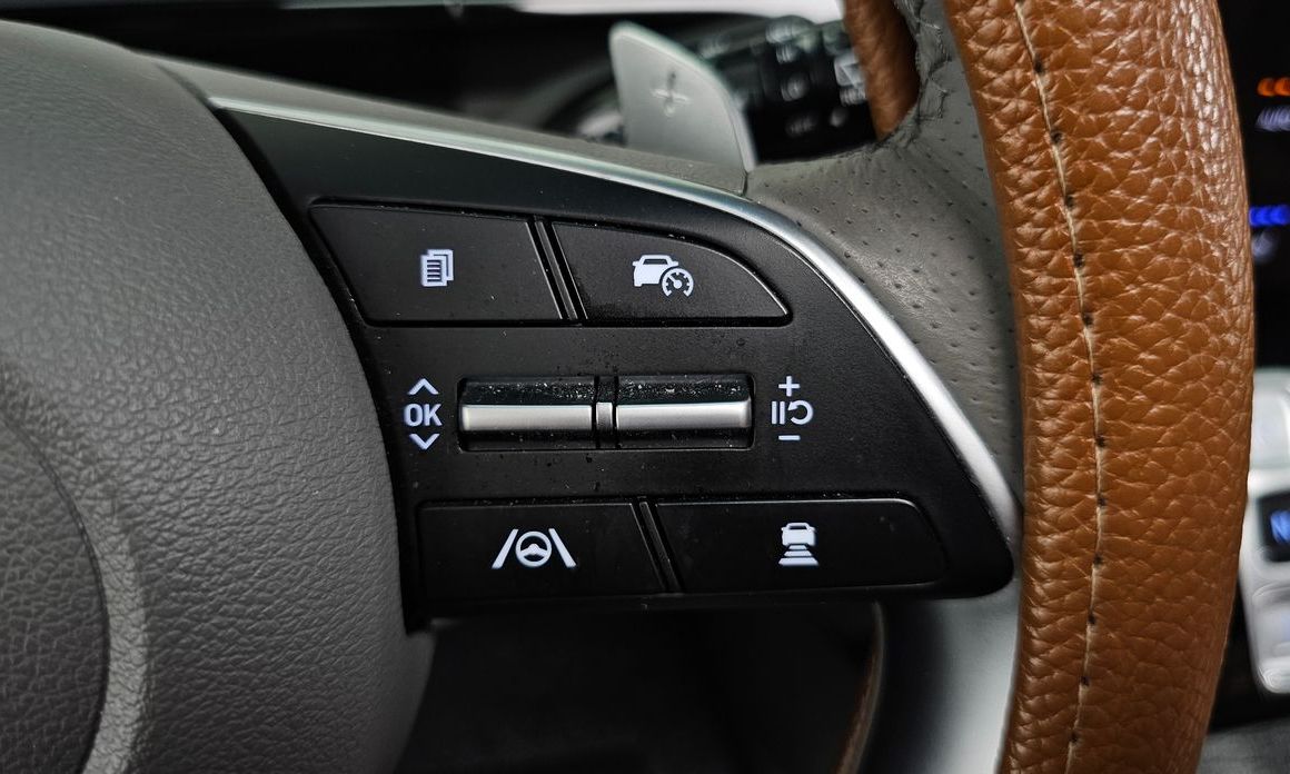Hyundai Staria 2025