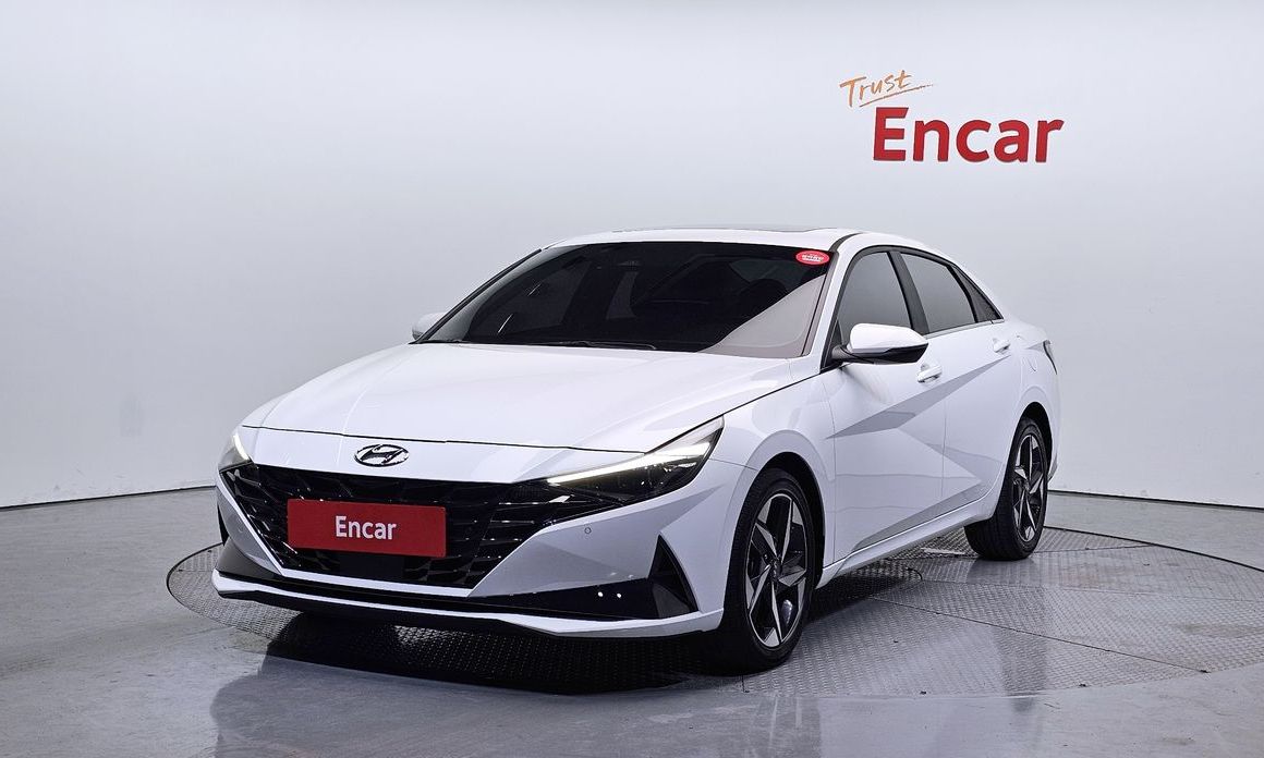 Hyundai AVANTE 2021