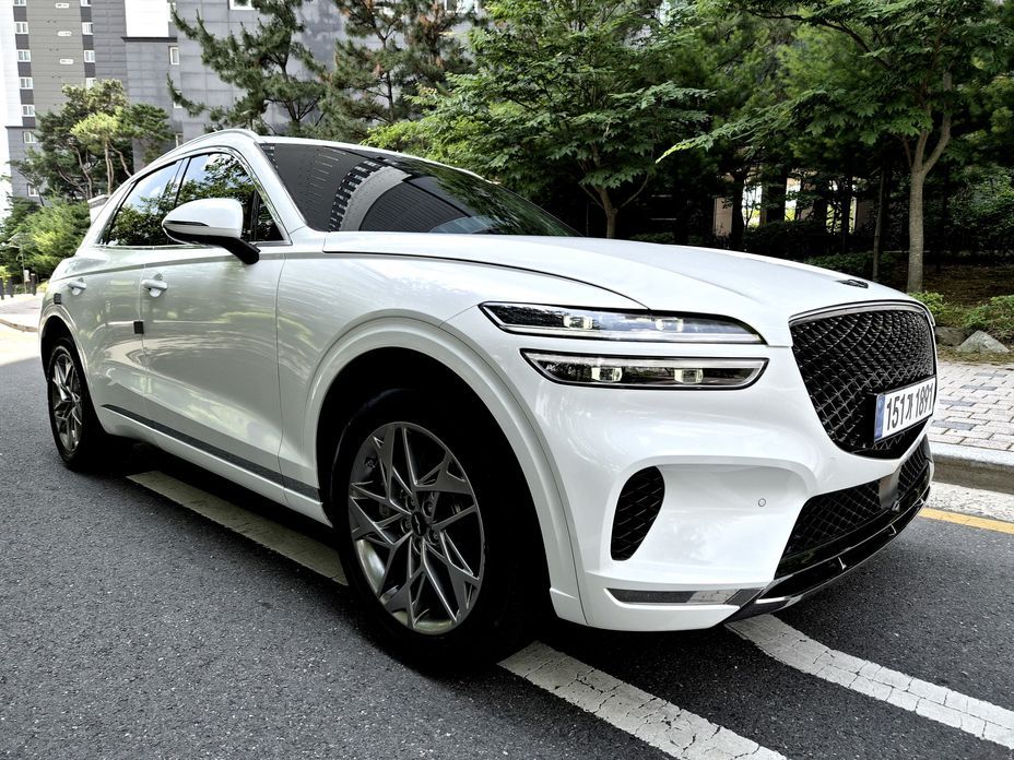 Genesis GV70 2024