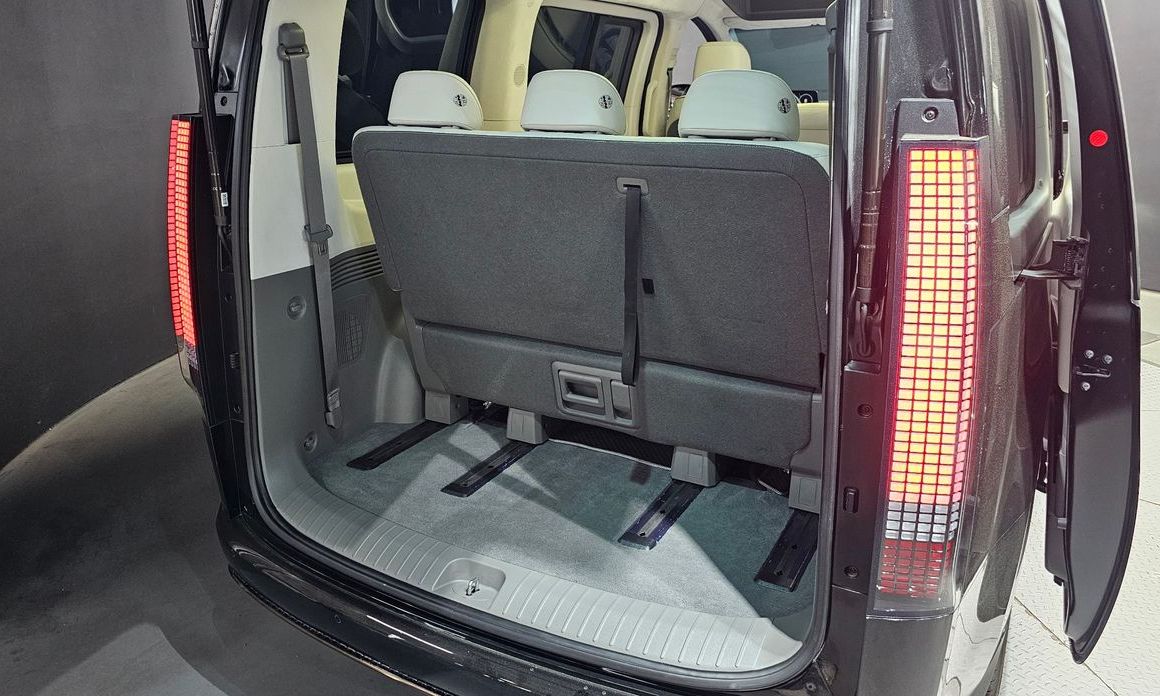 Hyundai Staria 2022