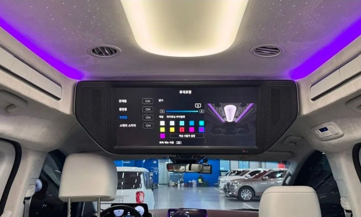 Hyundai Staria 2022