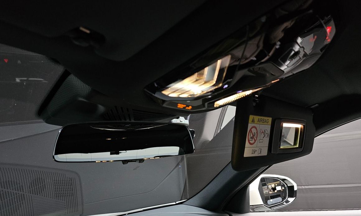 BMW 5-Series 2024