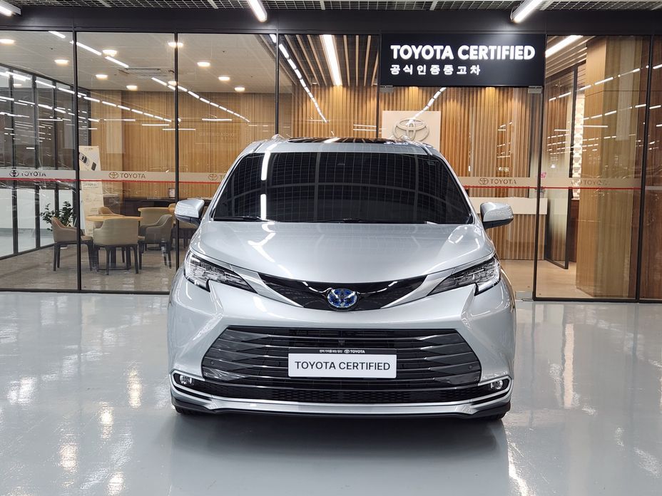 Toyota Sienna 2024