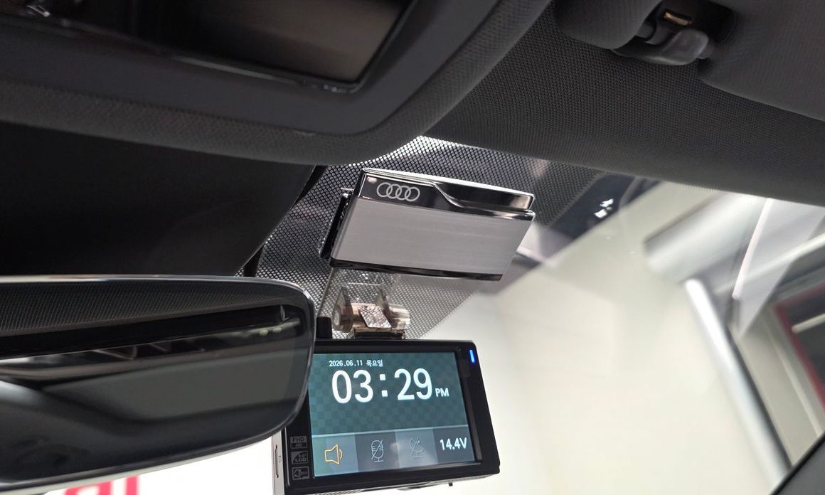 Audi Q4 e-tron 2025