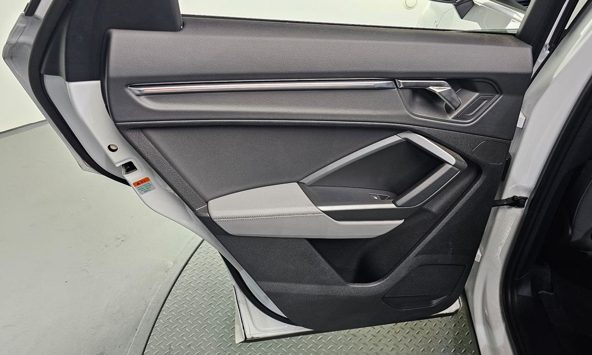Audi Q3 2023