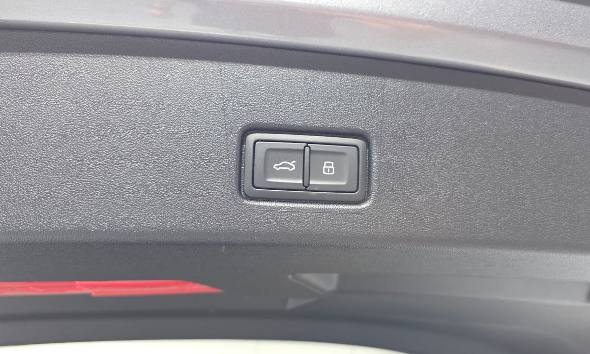 Audi Q4 e-tron 2025