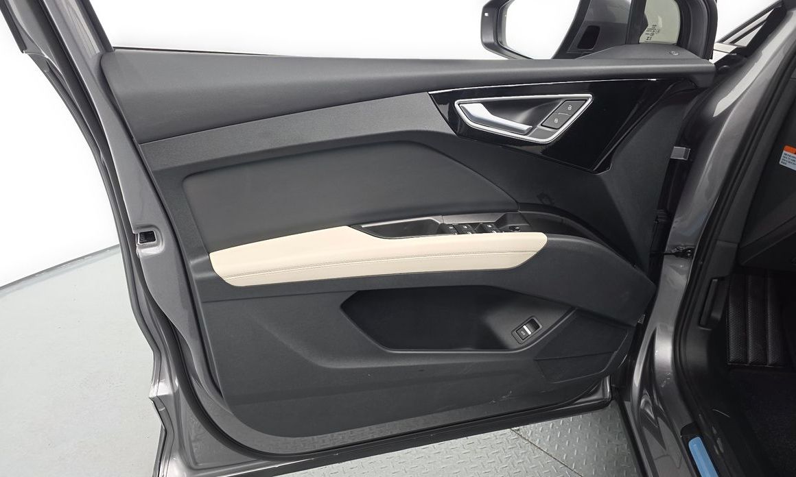 Audi Q4 e-tron 2025