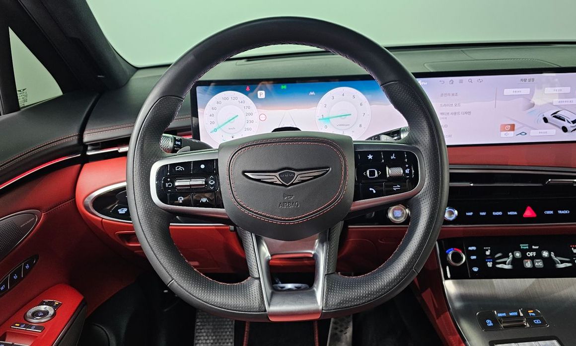 Genesis GV70 2025