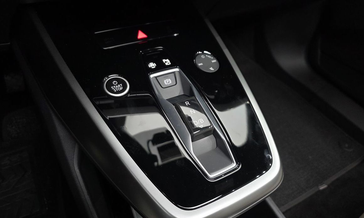 Audi Q4 e-tron 2025