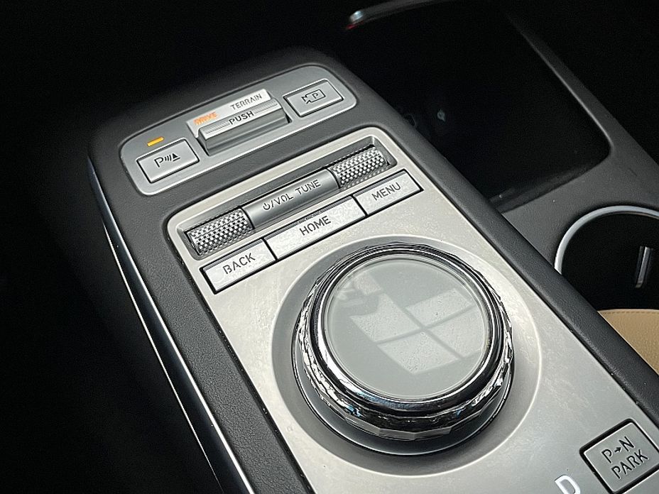Genesis GV70 2022