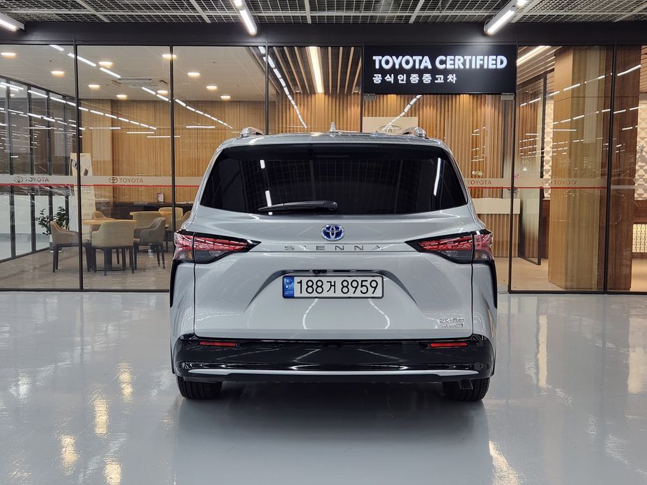 Toyota Sienna 2024